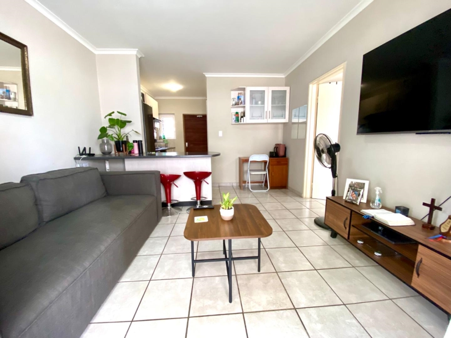 1 Bedroom Property for Sale in Klein Drakenstein Western Cape